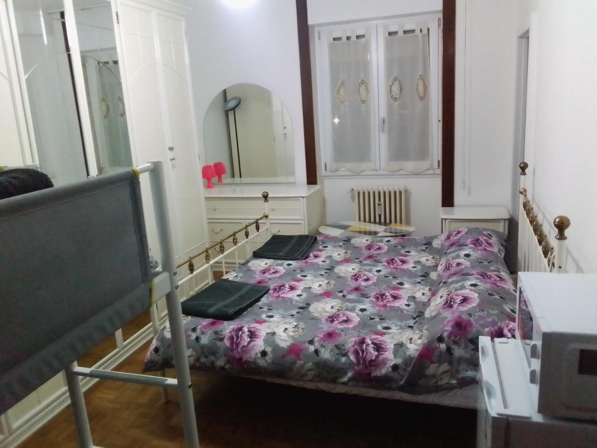 Gigli, Rooms Con Cucina In Comune E Terrazza Mailand Exterior foto