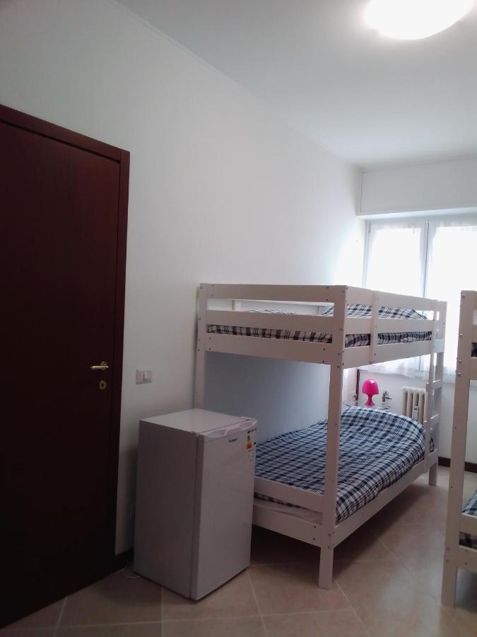 Gigli, Rooms Con Cucina In Comune E Terrazza Mailand Exterior foto