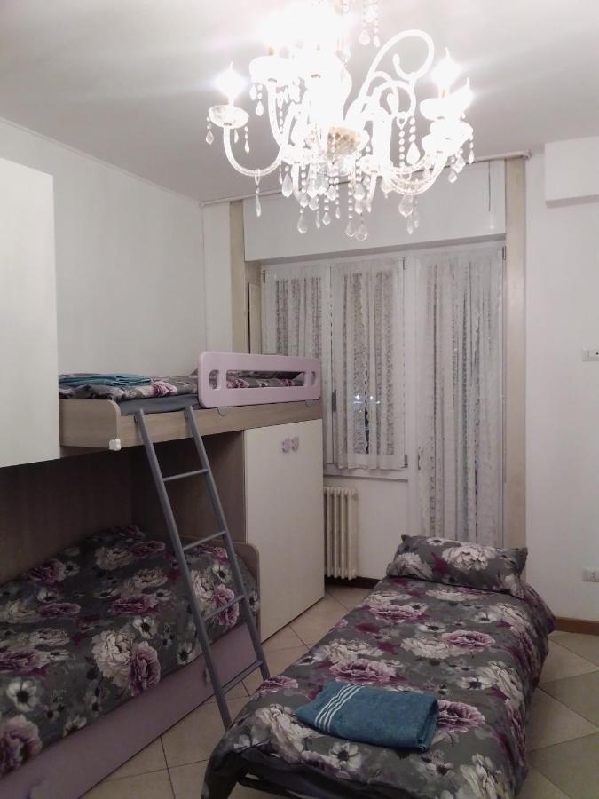 Gigli, Rooms Con Cucina In Comune E Terrazza Mailand Exterior foto