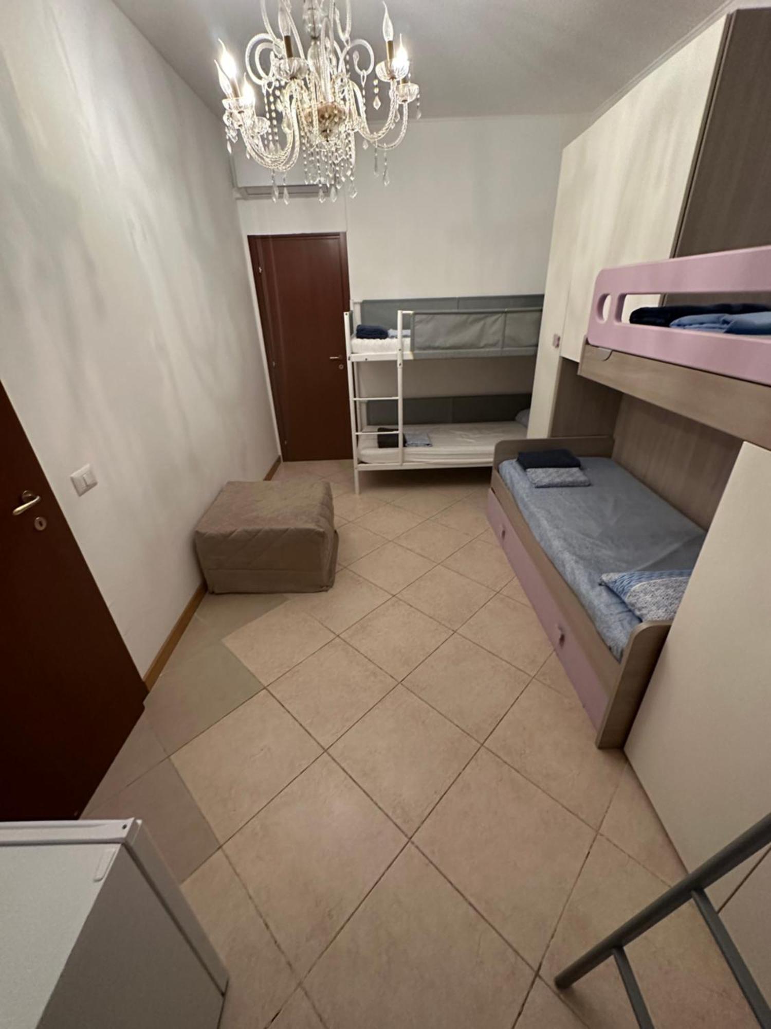Gigli, Rooms Con Cucina In Comune E Terrazza Mailand Exterior foto