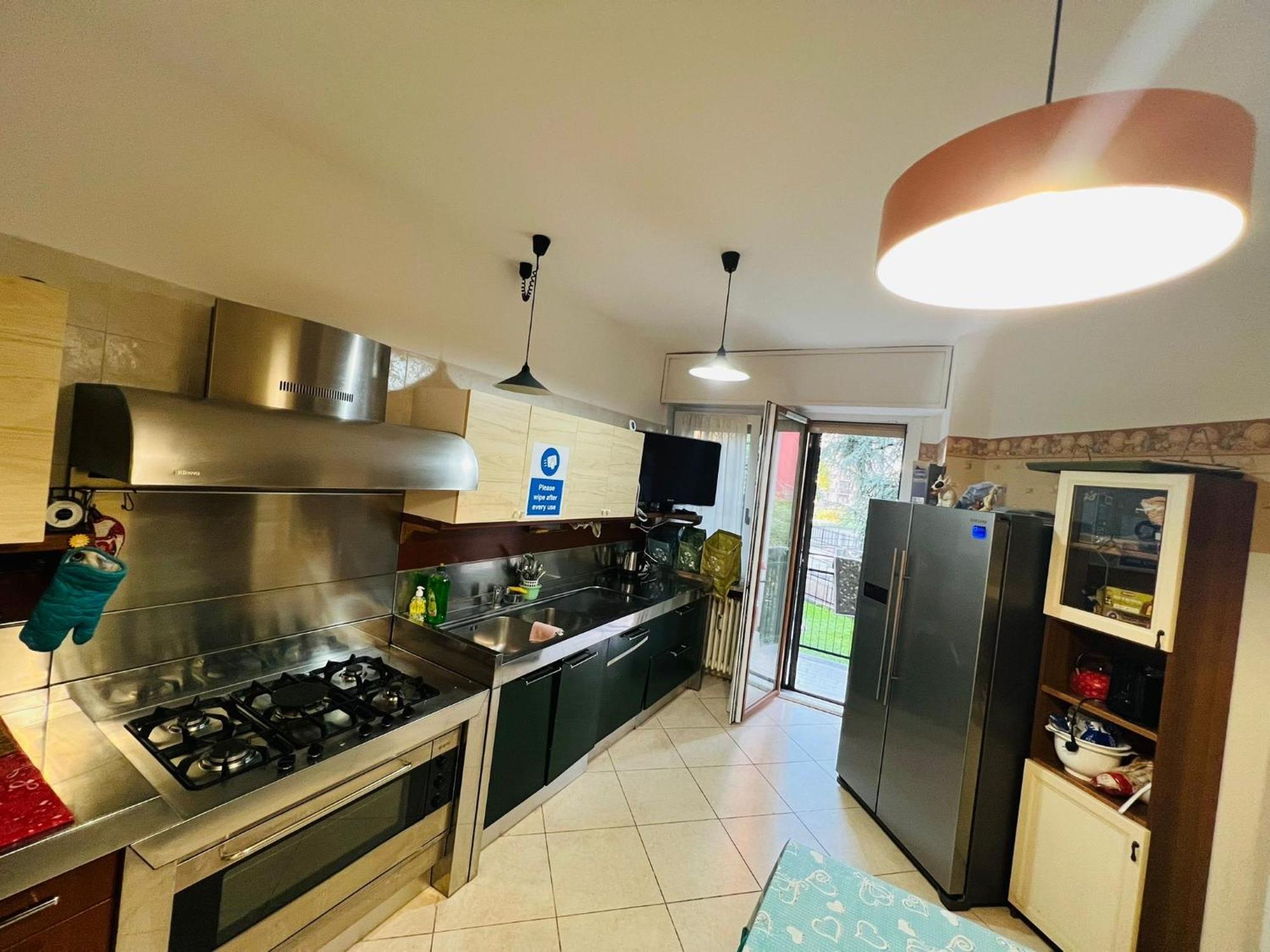 Gigli, Rooms Con Cucina In Comune E Terrazza Mailand Exterior foto