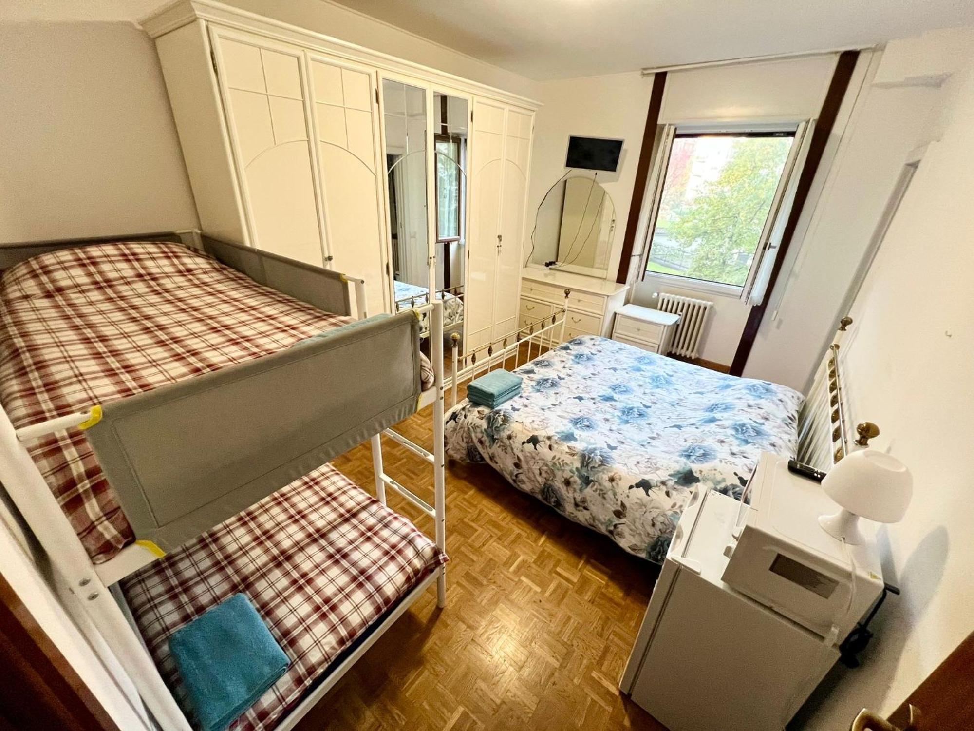 Gigli, Rooms Con Cucina In Comune E Terrazza Mailand Exterior foto